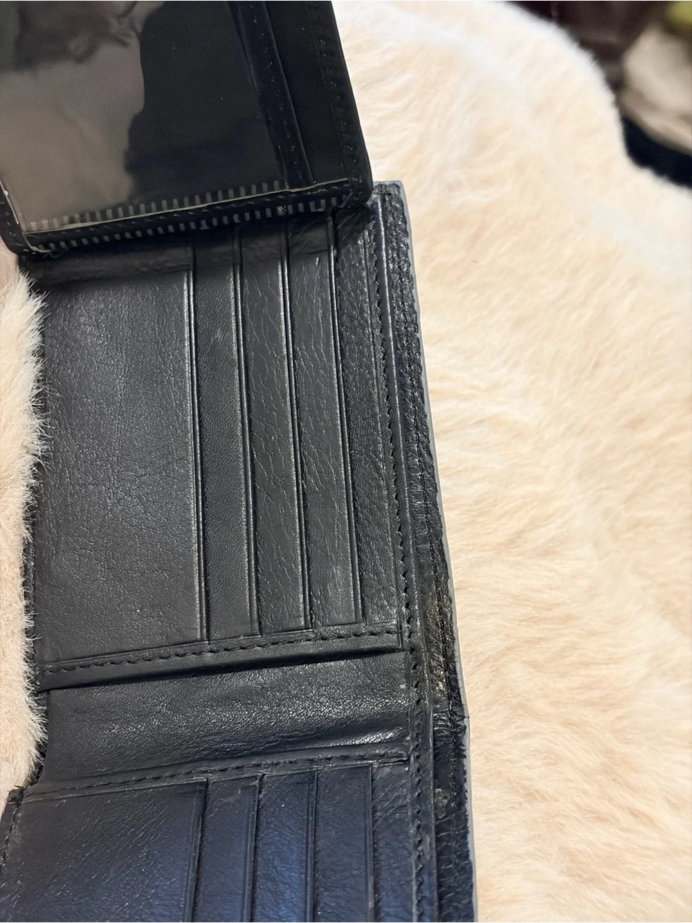 Kenneth Cole Reaction Black Leather Slim Bi-Fold Wallet